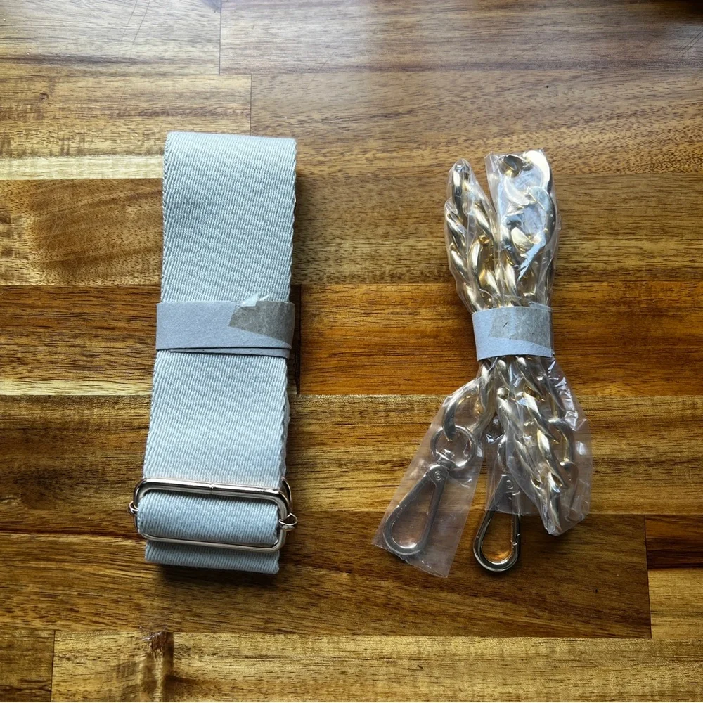 Shiraleah Crossbody or Shoulder Clutch Ivory Puffer with Gold Accents - Picture 9 of 10